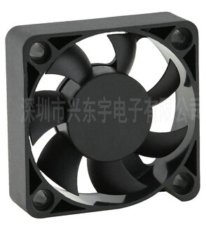 舞臺燈光散熱風扇的解決噪聲問題