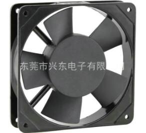 交流風(fēng)扇的應(yīng)用，解決了散熱問(wèn)題